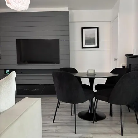 Stylish And Cosy 1 Bed Apartment East London